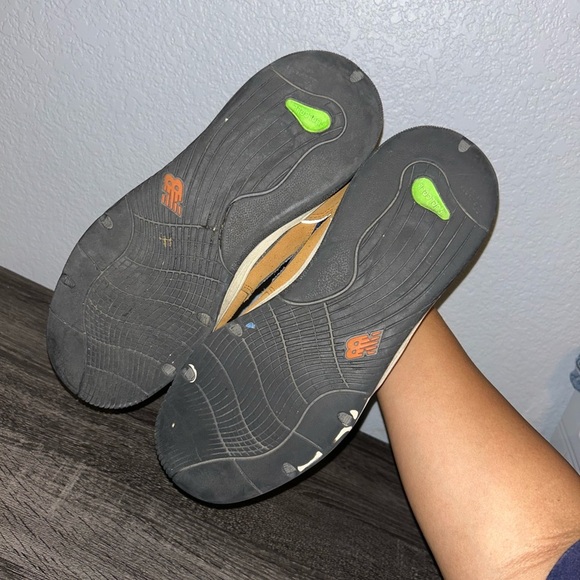 New Balance Men’s Blue and Brown Sneakers - Picture 3 of 5